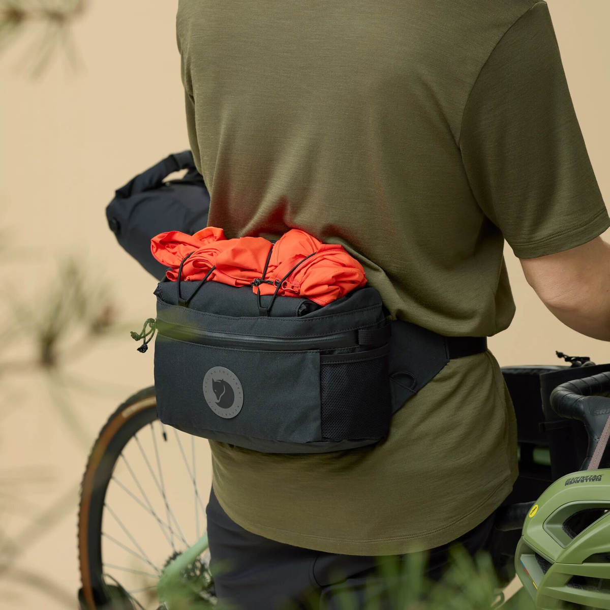 Hoja Expandable Hip Pack