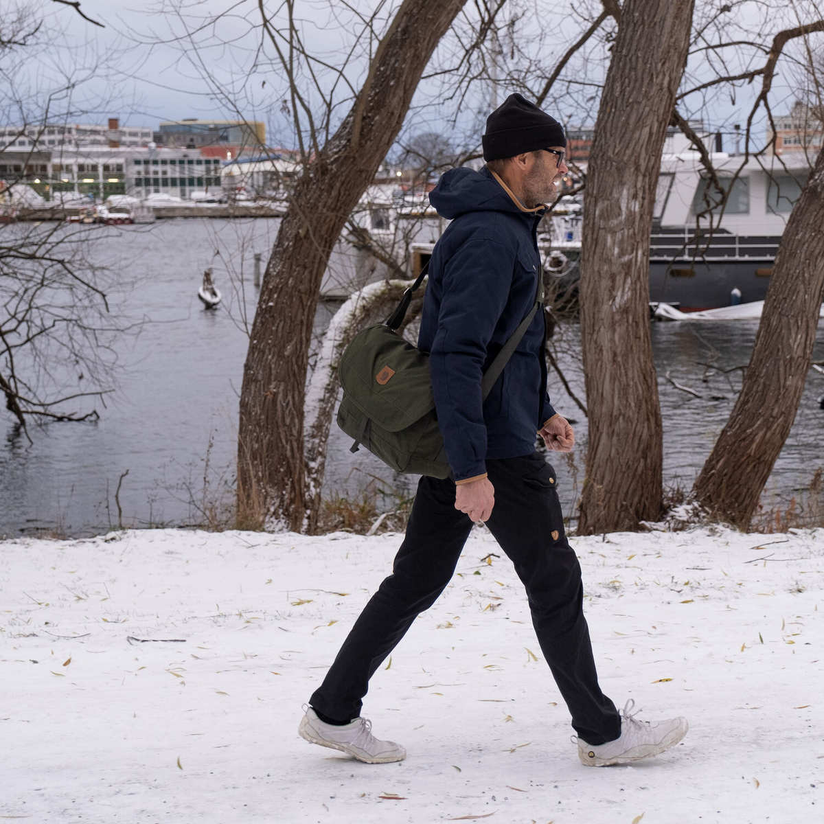 Greenland Shoulder Bag